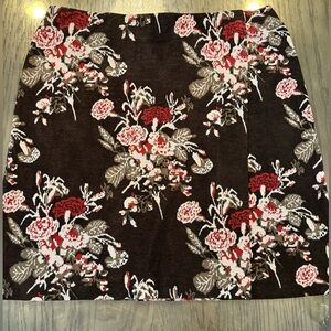 J. Jill Skirt with Roses Size Large Red and Black
